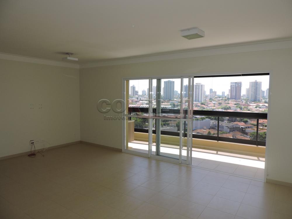 Comprar Apartamento / Padrão em Araçatuba R$ 980.000,00 - Foto 2