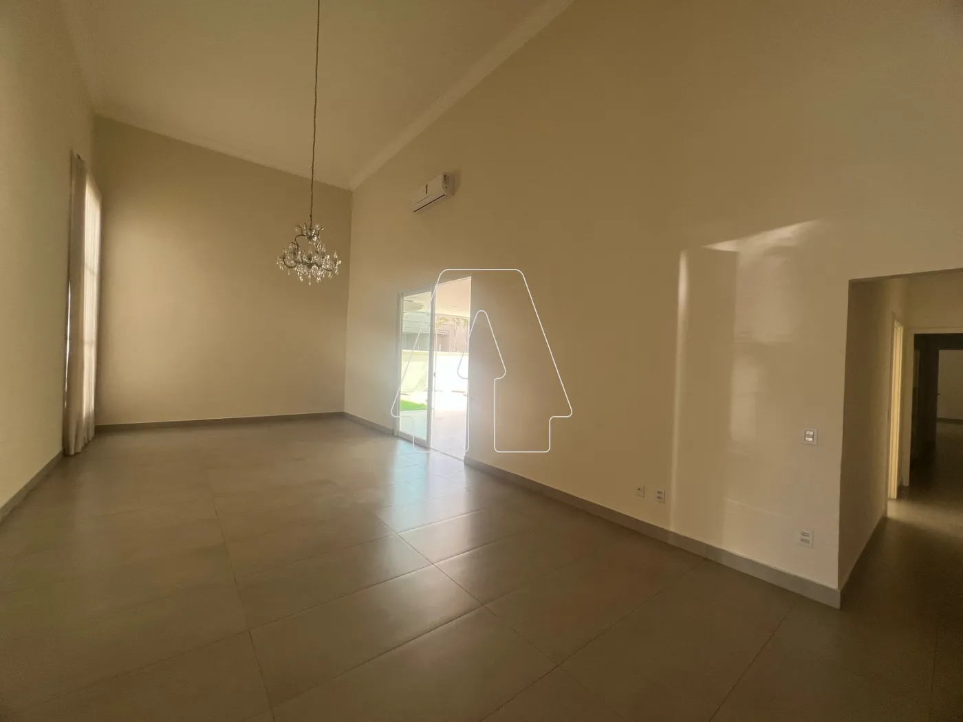 Alugar Casa / Condomínio em Araçatuba R$ 10.000,00 - Foto 2
