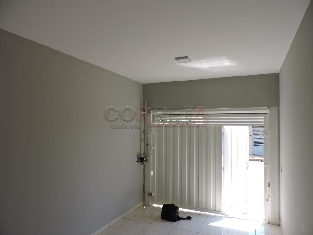 Alugar Casa / Residencial em Araçatuba R$ 1.600,00 - Foto 2