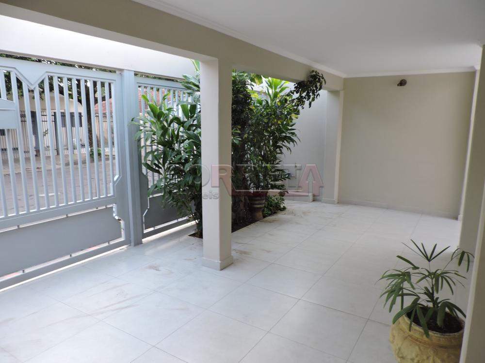 Alugar Casa / Residencial em Araçatuba R$ 1.500,00 - Foto 2