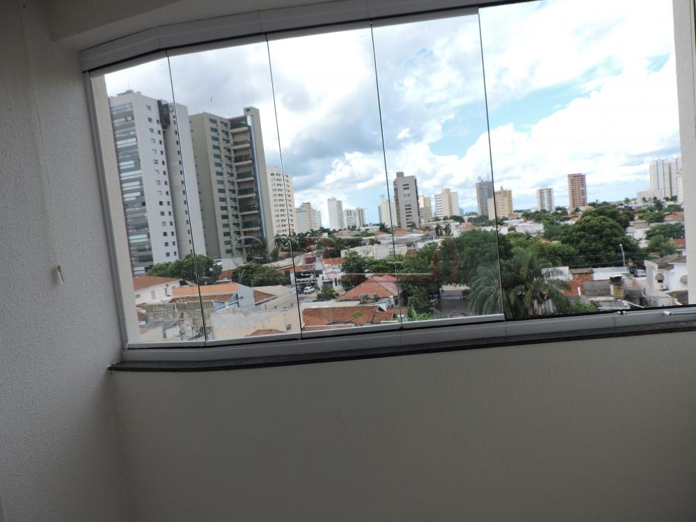 Alugar Apartamento / Padrão em Araçatuba R$ 1.950,00 - Foto 4