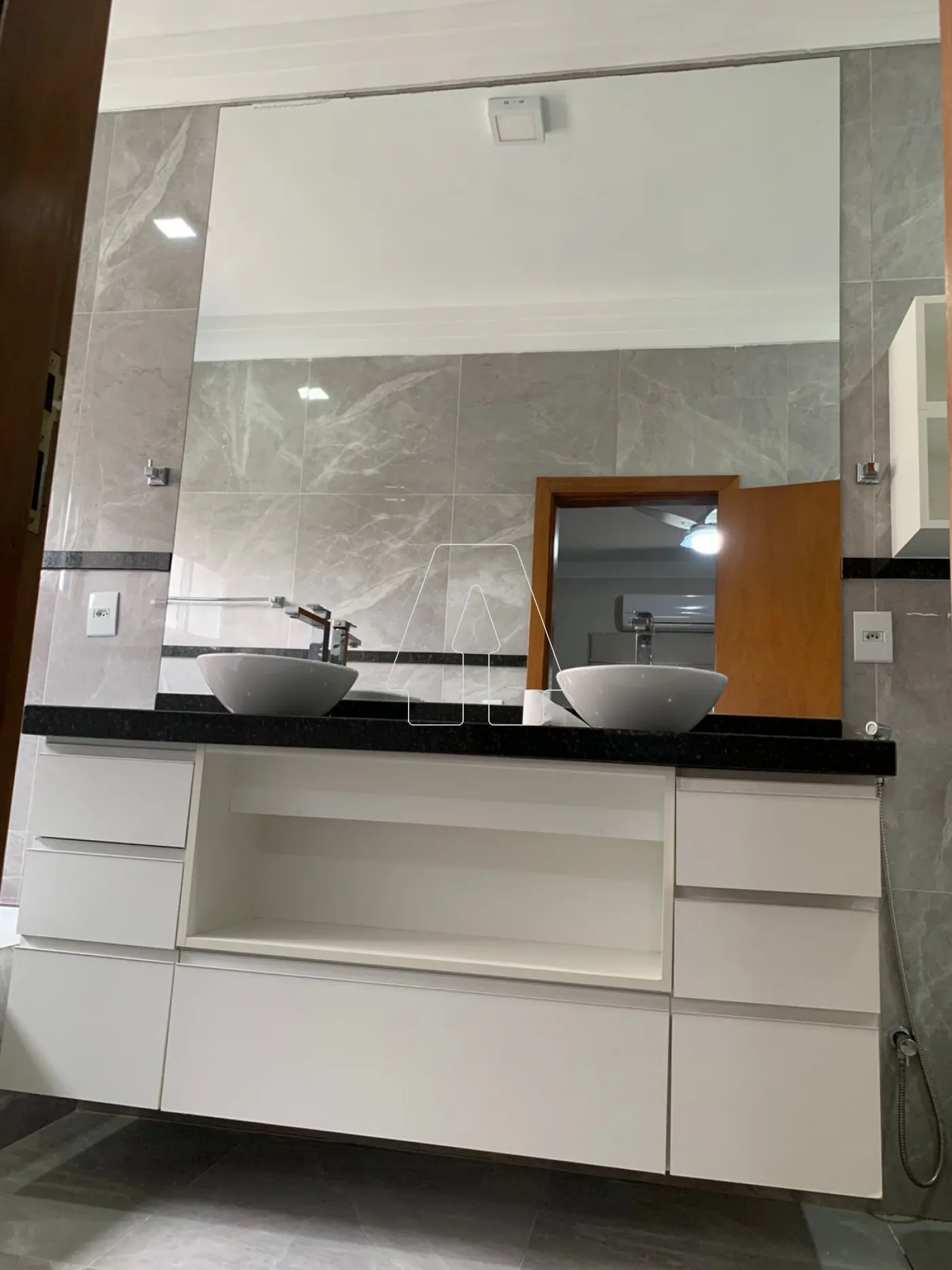 Alugar Casa / Condomínio em Araçatuba R$ 10.000,00 - Foto 16