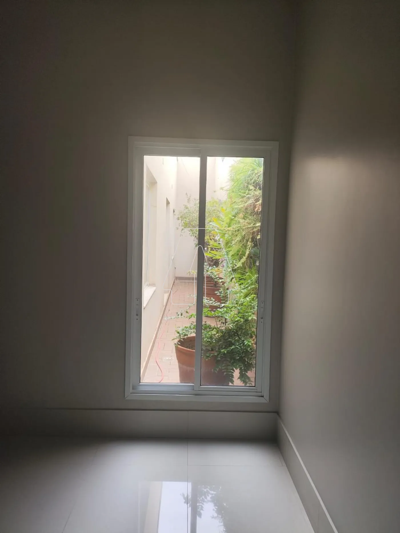 Alugar Comercial / Sala em Araçatuba R$ 2.500,00 - Foto 4