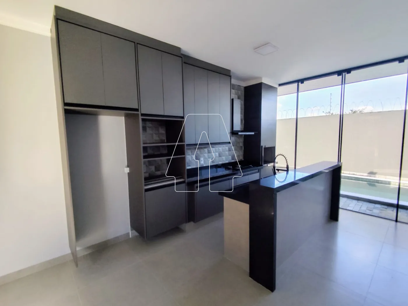 Comprar Casa / Condomínio em Araçatuba R$ 900.000,00 - Foto 2
