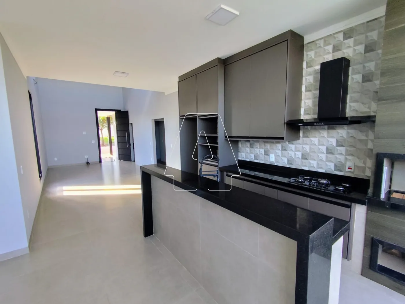 Comprar Casa / Condomínio em Araçatuba R$ 900.000,00 - Foto 4