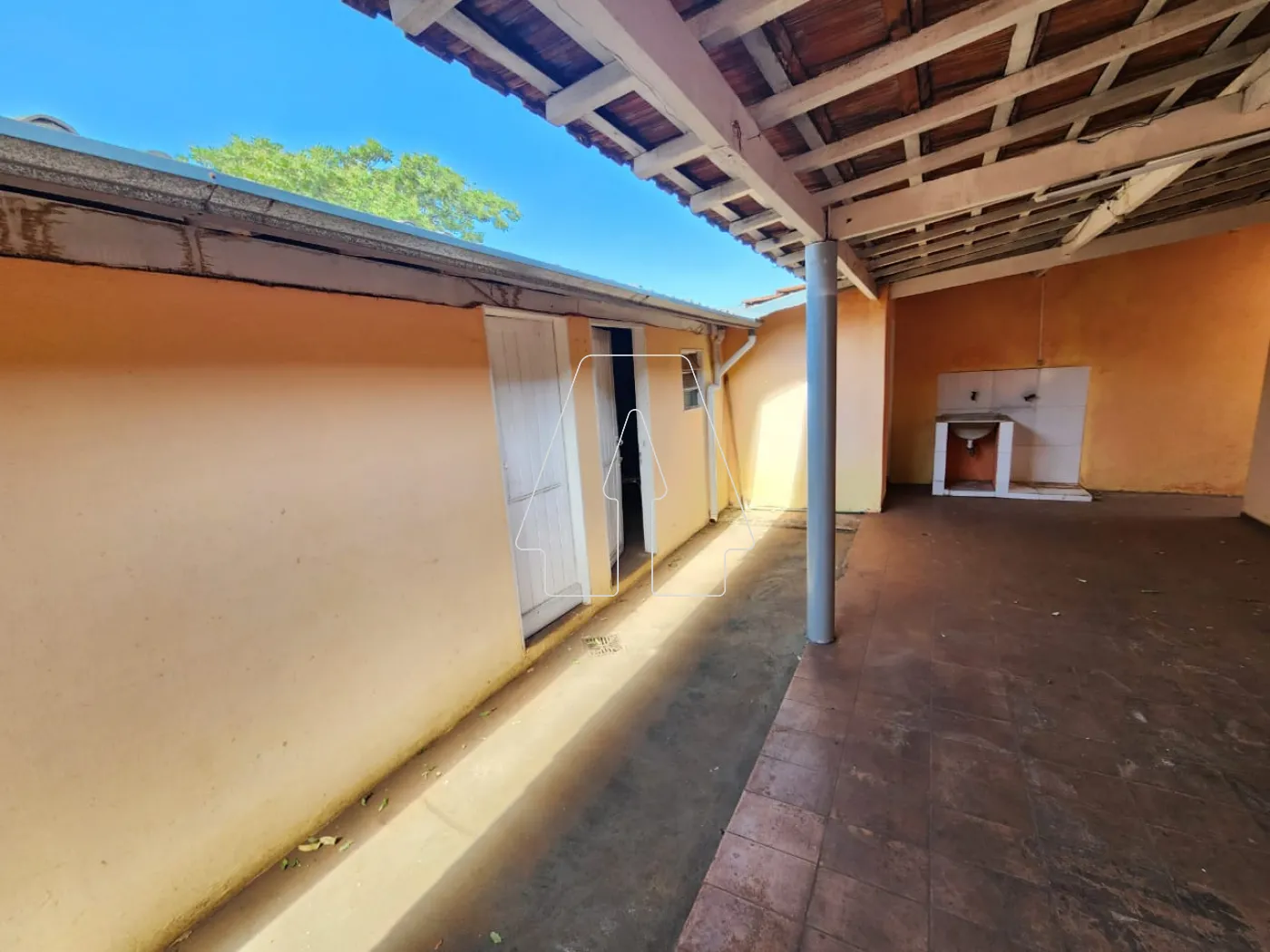 Alugar Casa / Residencial em Araçatuba R$ 1.500,00 - Foto 3