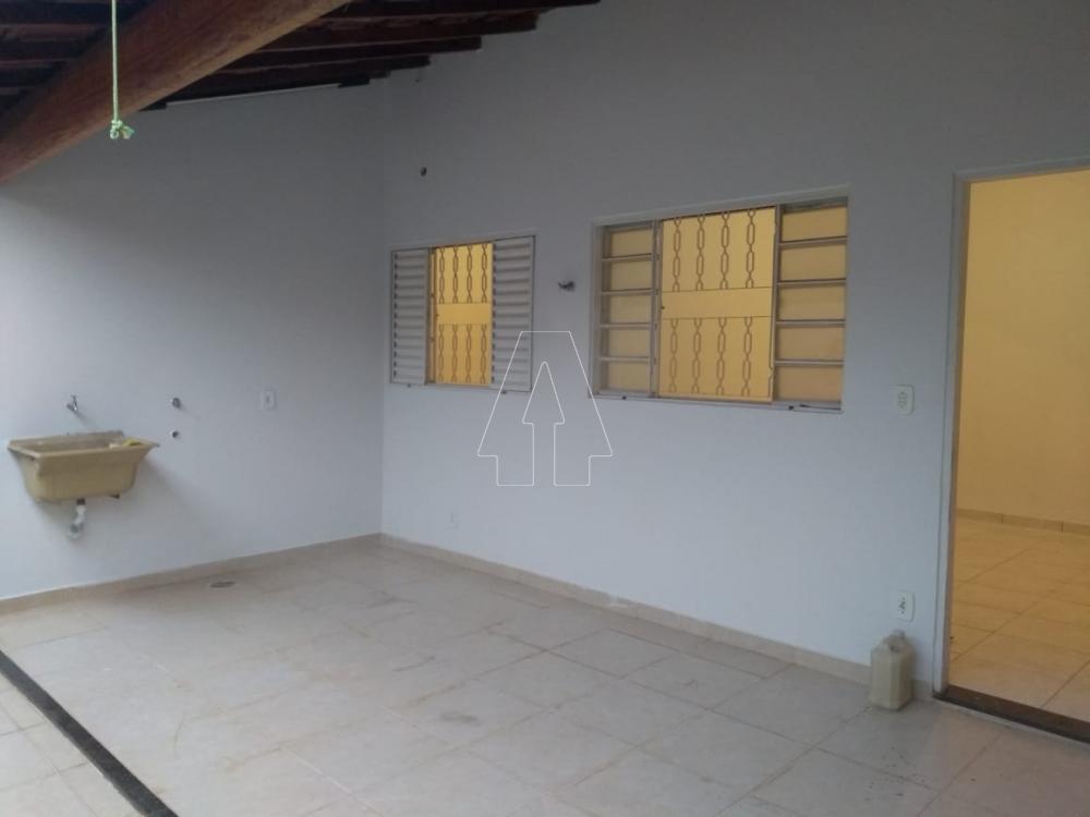 Alugar Casa / Residencial em Araçatuba R$ 800,00 - Foto 2