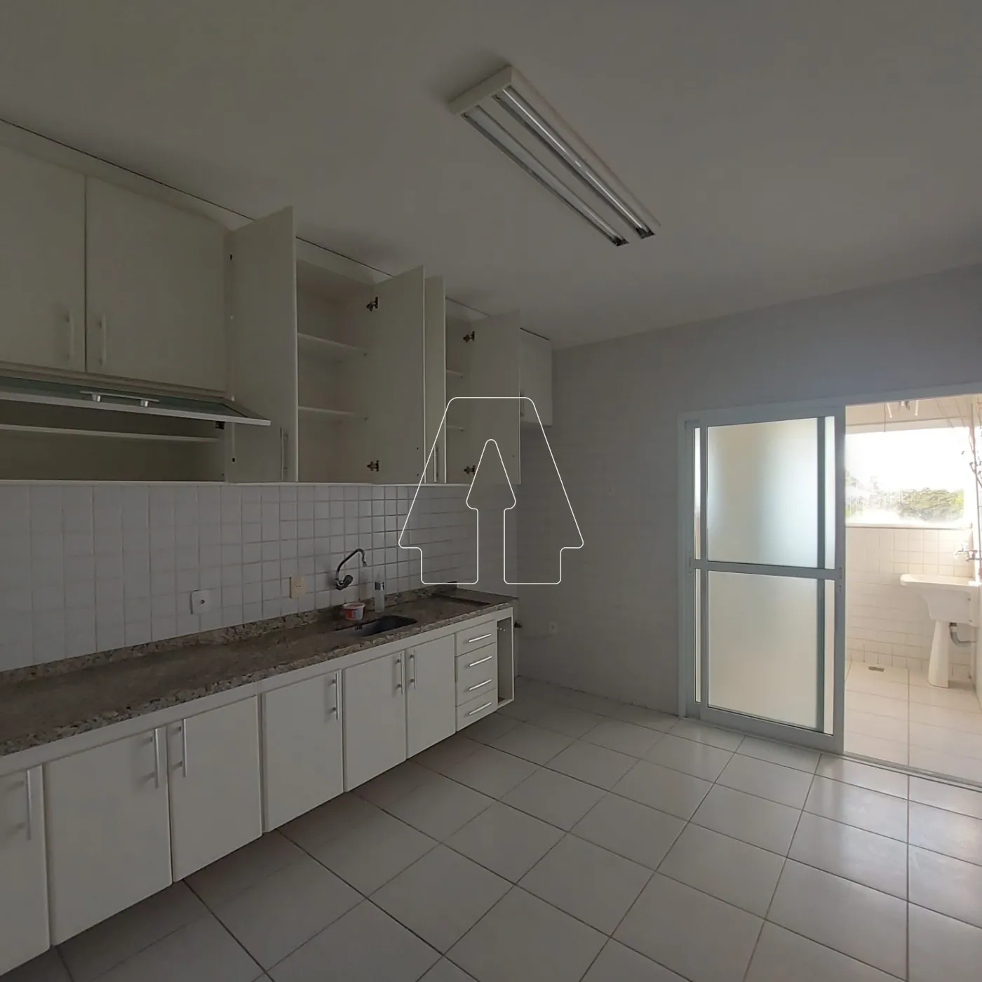 Comprar Apartamento / Padrão em Araçatuba R$ 360.000,00 - Foto 5