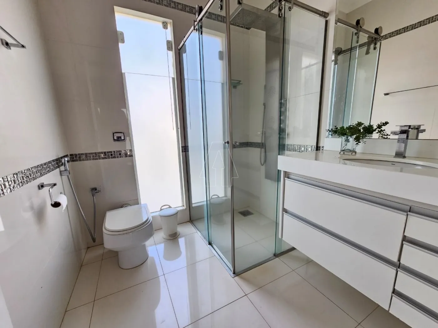 Alugar Casa / Condomínio em Araçatuba R$ 3.200,00 - Foto 14