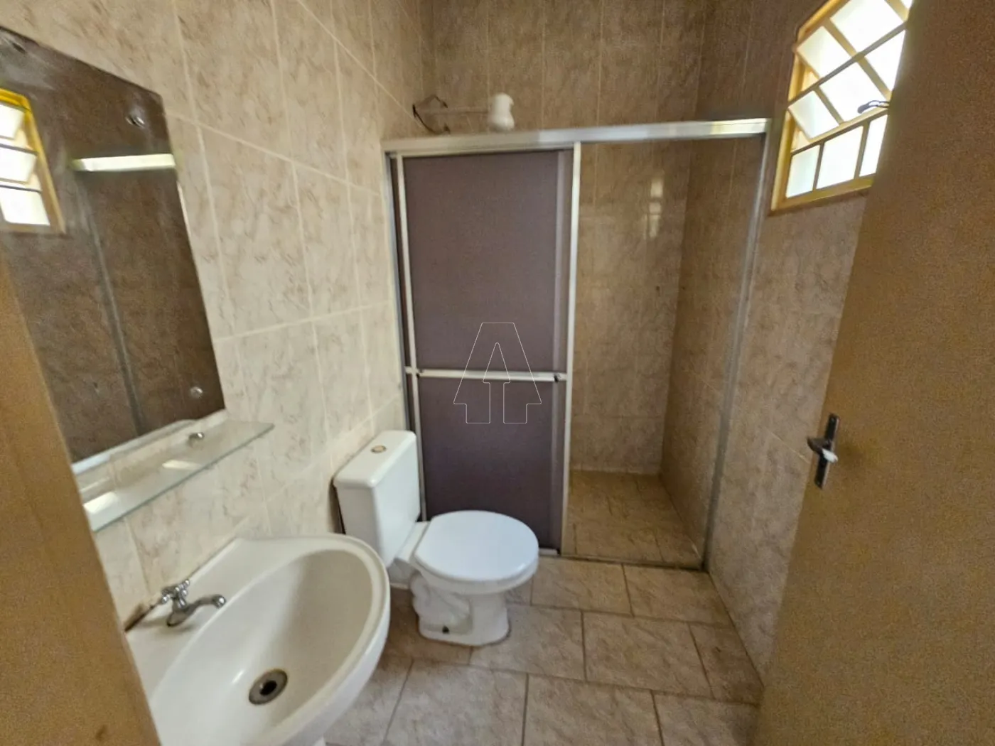 Alugar Casa / Kitnet em Araçatuba R$ 700,00 - Foto 2