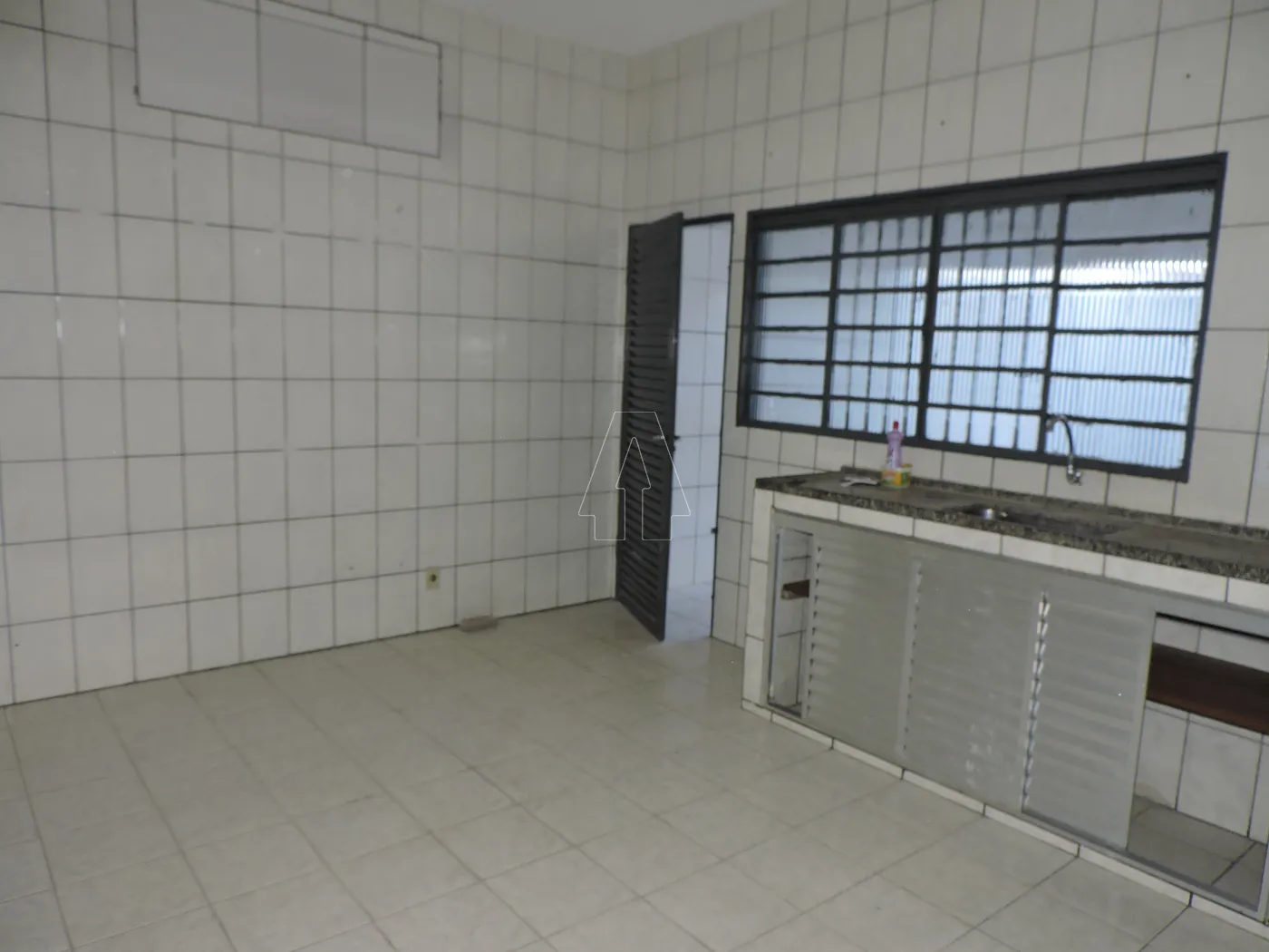 Alugar Casa / Residencial em Araçatuba R$ 1.300,00 - Foto 6