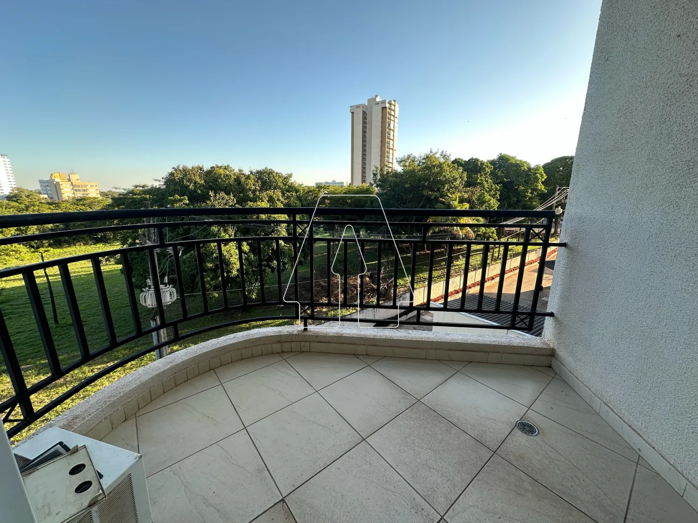 Comprar Apartamento / Padrão em Araçatuba R$ 350.000,00 - Foto 2