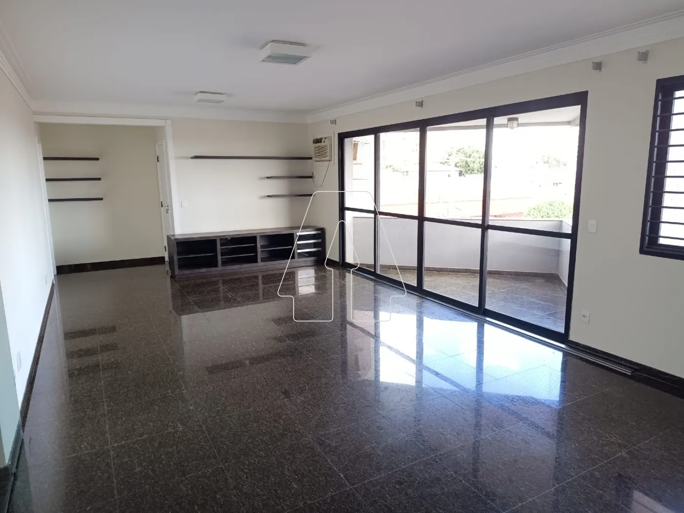 Comprar Apartamento / Padrão em Araçatuba R$ 700.000,00 - Foto 1