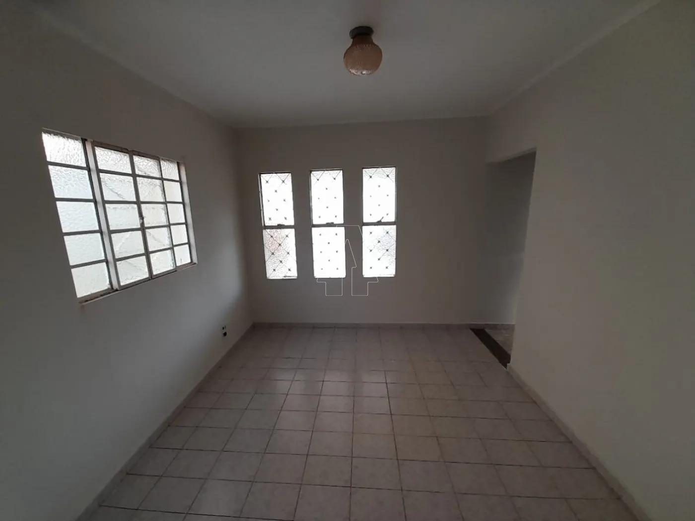 Comprar Casa / Residencial em Araçatuba R$ 230.000,00 - Foto 5