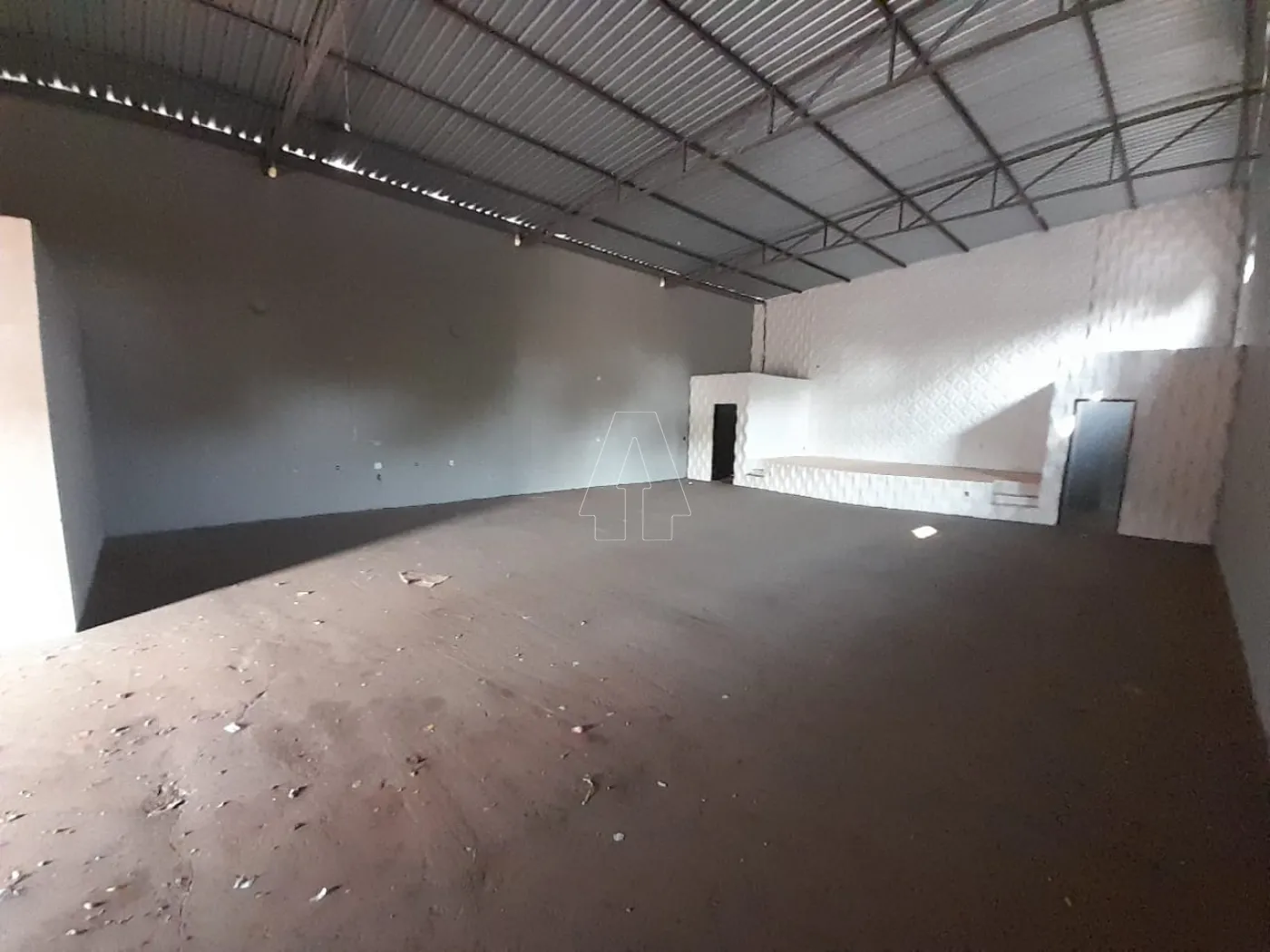 Alugar Comercial / Barracão em Araçatuba R$ 3.000,00 - Foto 3