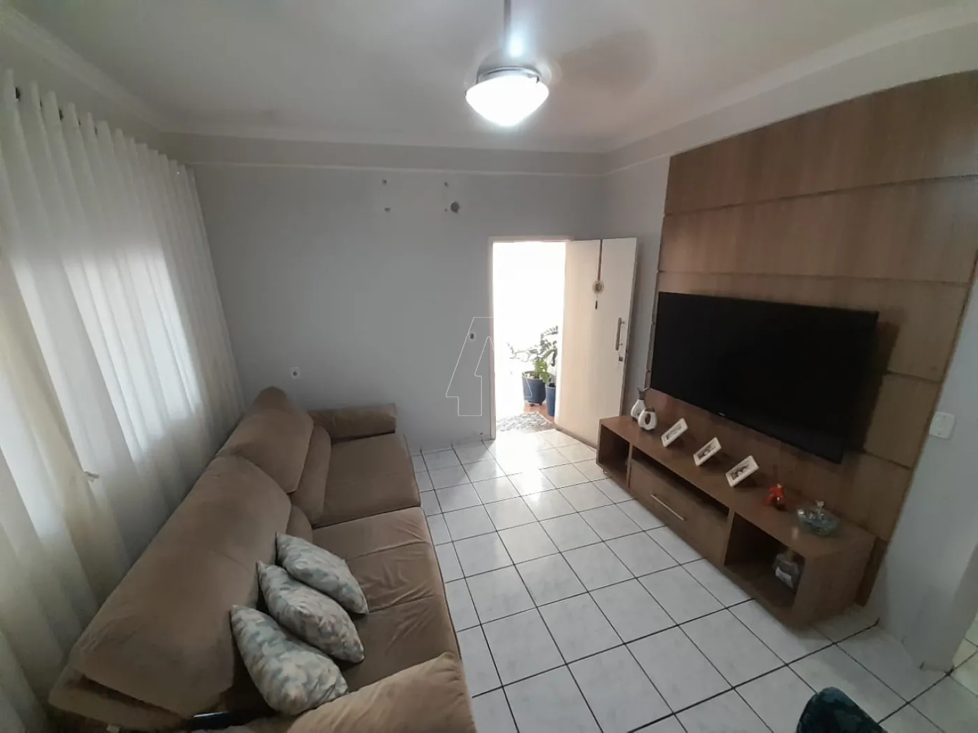 Comprar Casa / Residencial em Araçatuba R$ 600.000,00 - Foto 4