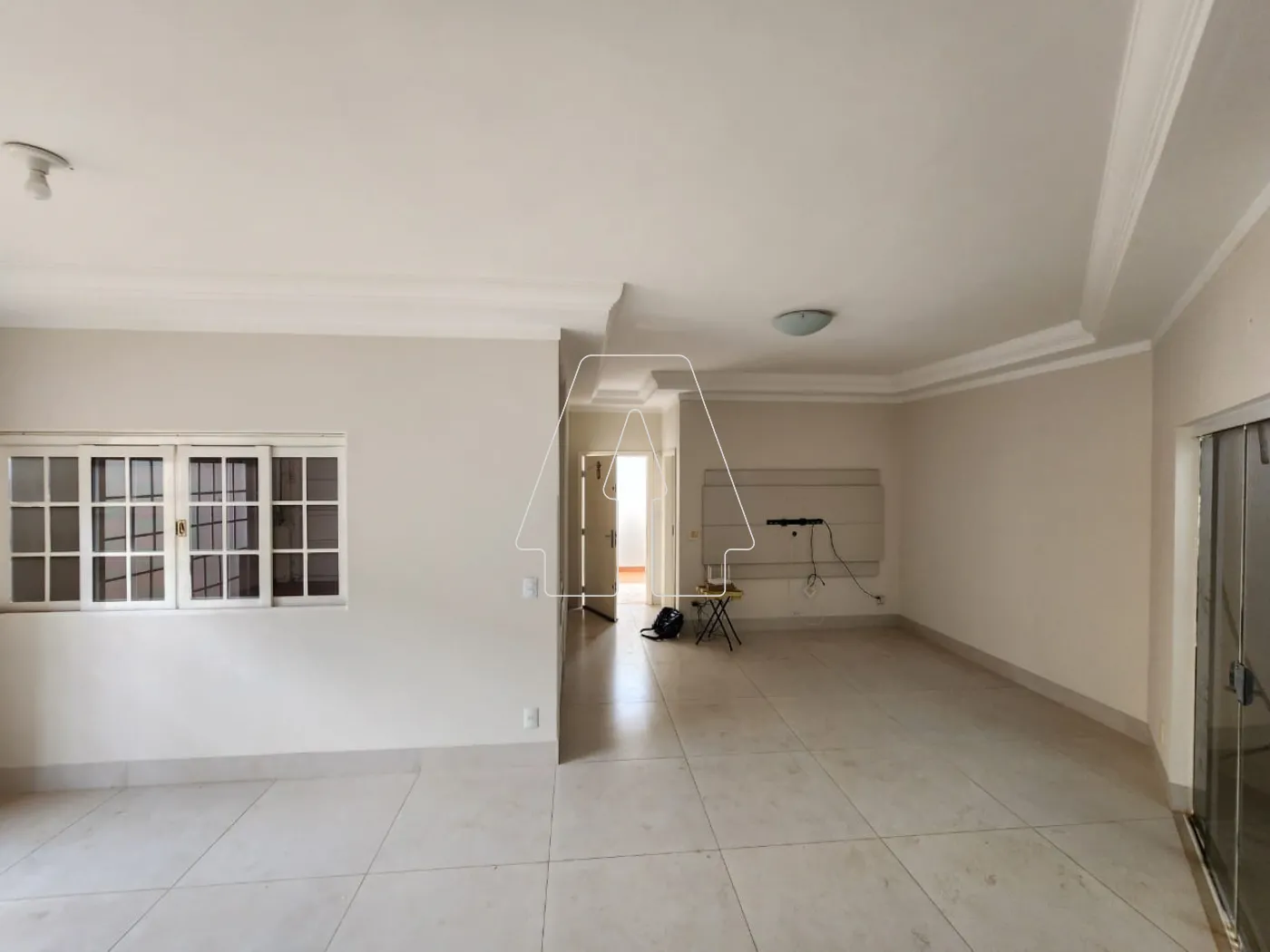 Alugar Casa / Residencial em Araçatuba R$ 3.500,00 - Foto 2
