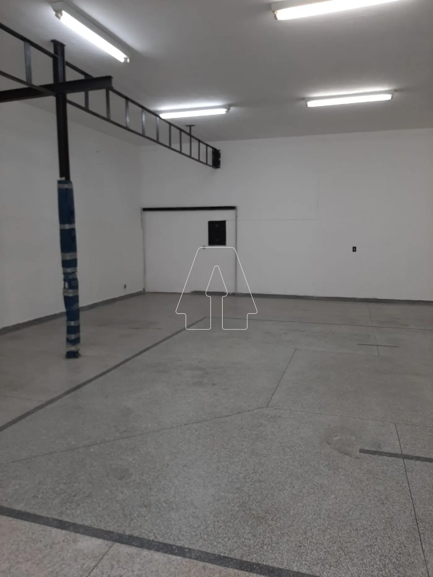 Alugar Comercial / Salão em Araçatuba R$ 2.000,00 - Foto 3