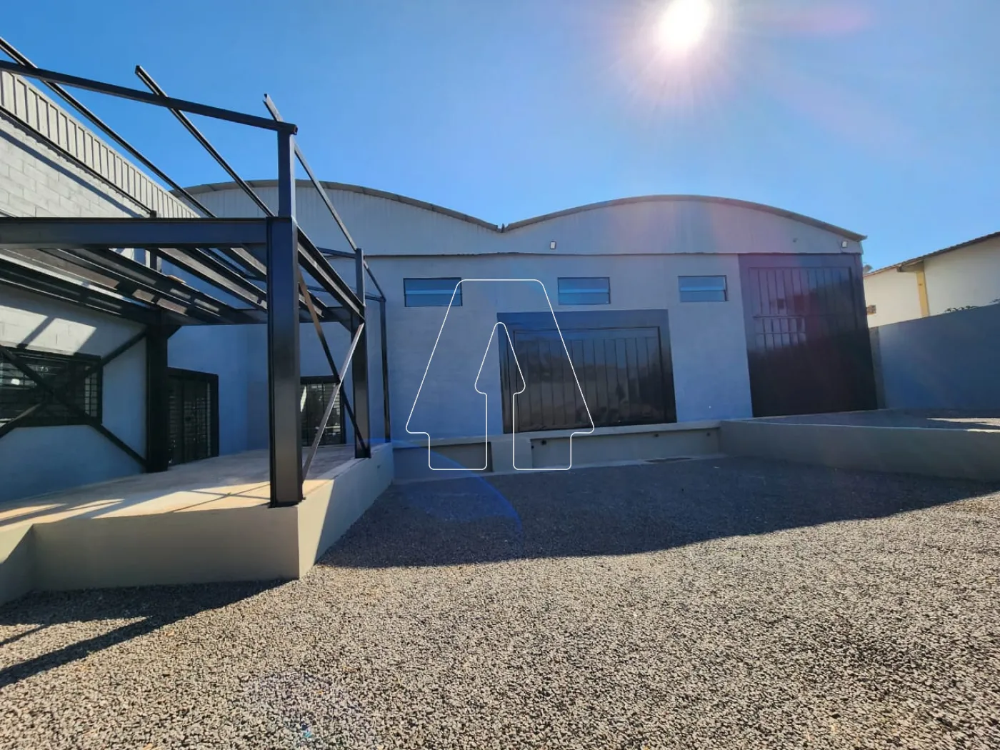 Comprar Comercial / Barracão em Araçatuba - Foto 2