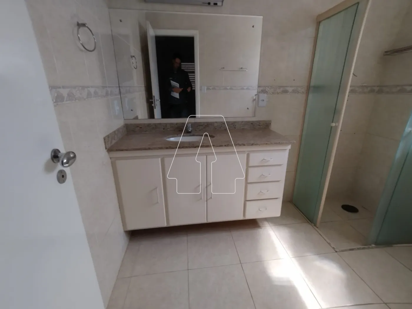 Alugar Comercial / Casa em Araçatuba R$ 2.600,00 - Foto 8