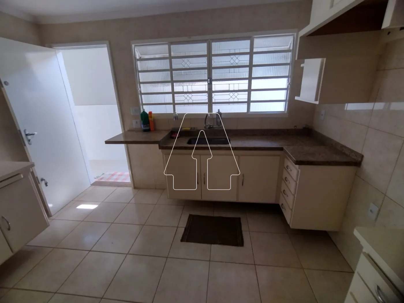 Alugar Comercial / Casa em Araçatuba R$ 2.600,00 - Foto 10