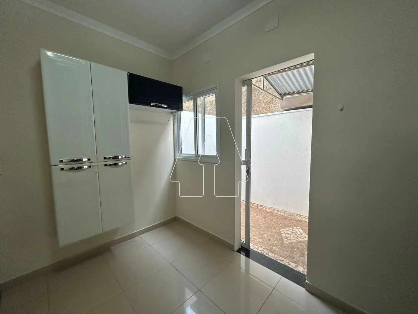 Alugar Casa / Condomínio em Araçatuba R$ 1.700,00 - Foto 6