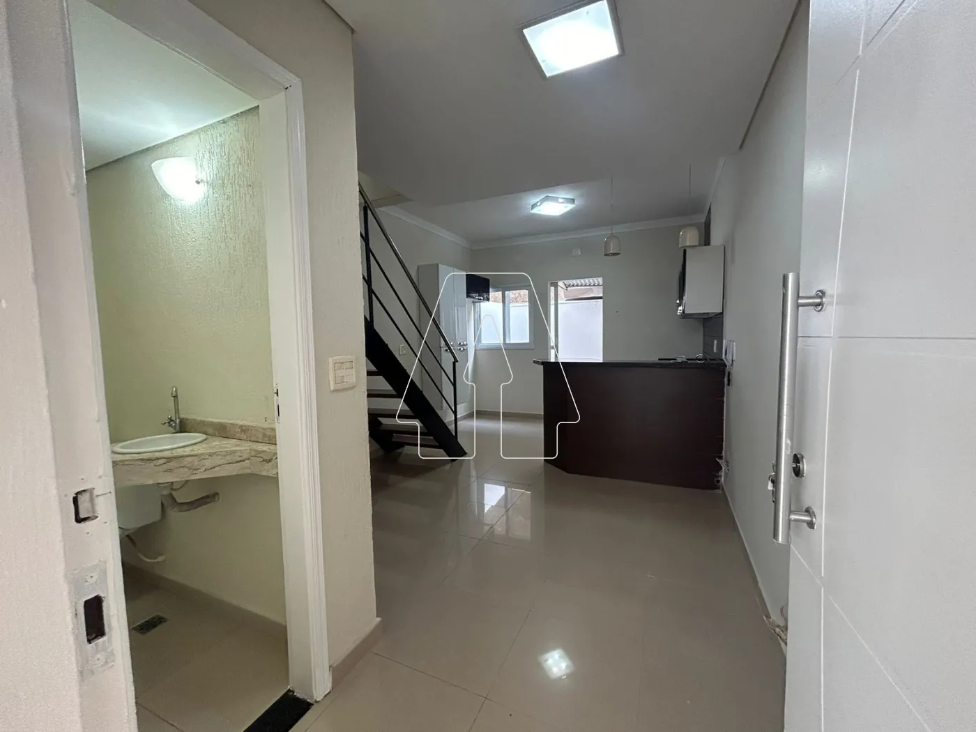 Alugar Casa / Condomínio em Araçatuba R$ 1.700,00 - Foto 7