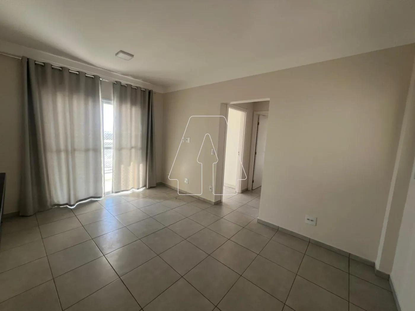 Alugar Apartamento / Padrão em Araçatuba R$ 2.500,00 - Foto 1