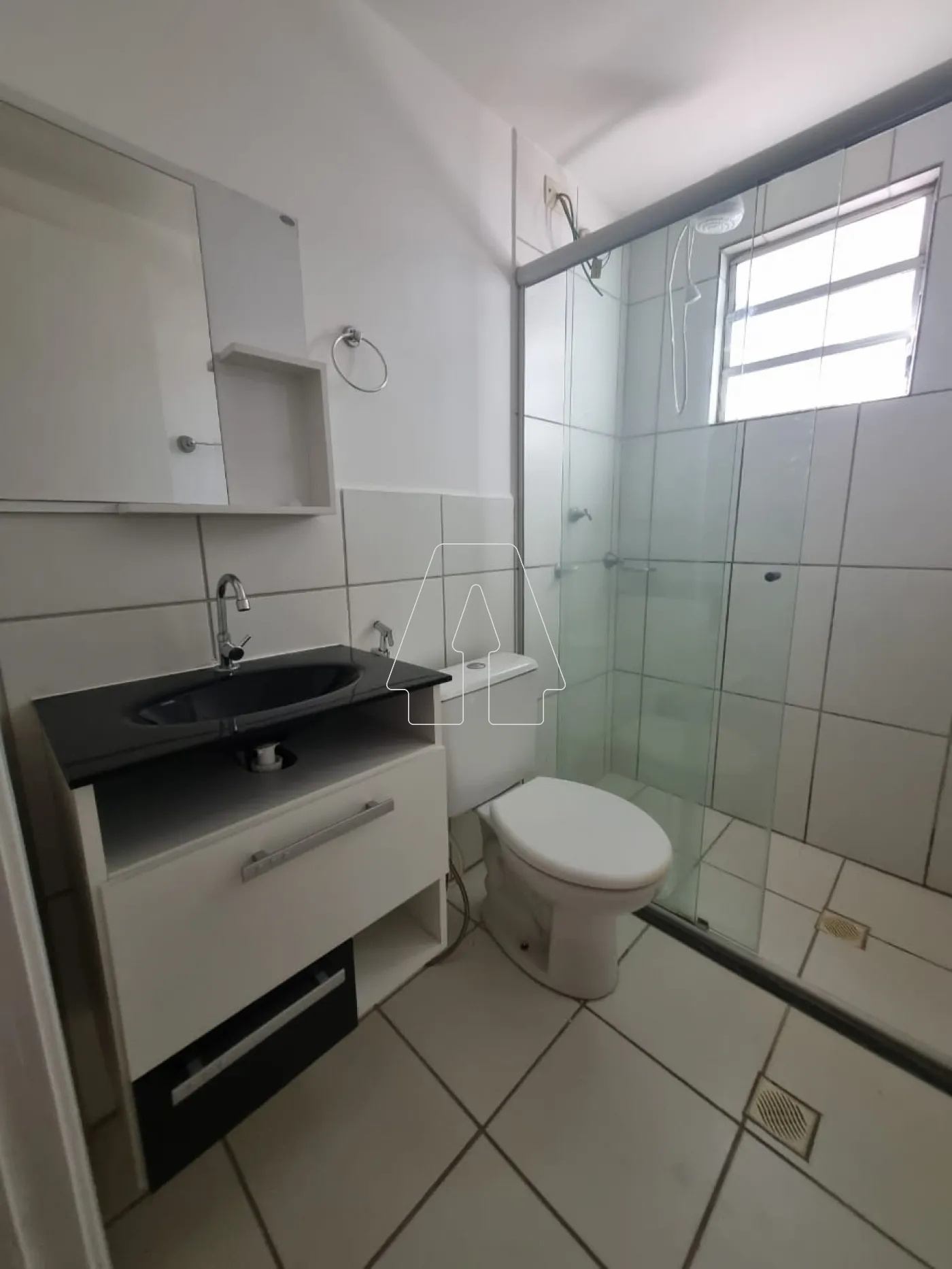 Alugar Apartamento / Padrão em Araçatuba R$ 800,00 - Foto 4