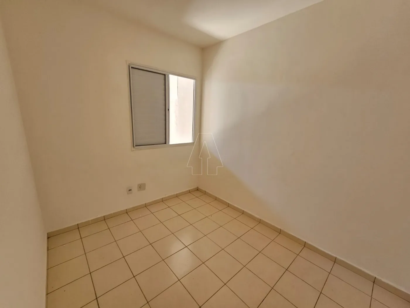 Alugar Casa / Condomínio em Araçatuba R$ 1.100,00 - Foto 7