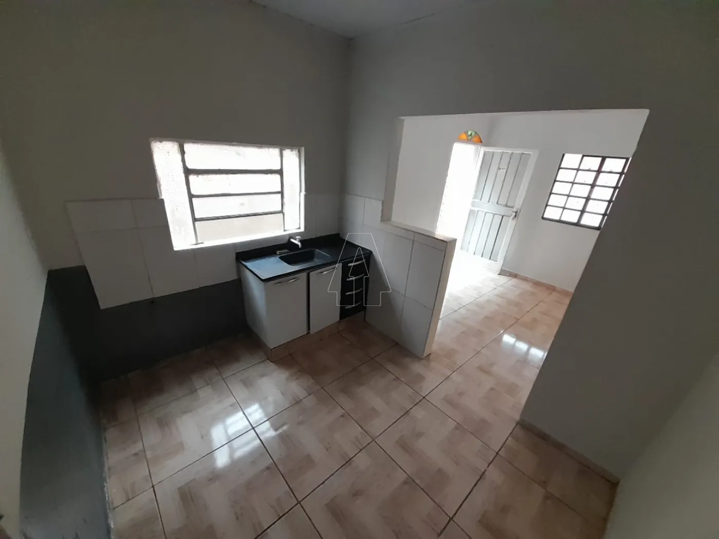 Alugar Casa / Residencial em Araçatuba R$ 800,00 - Foto 6