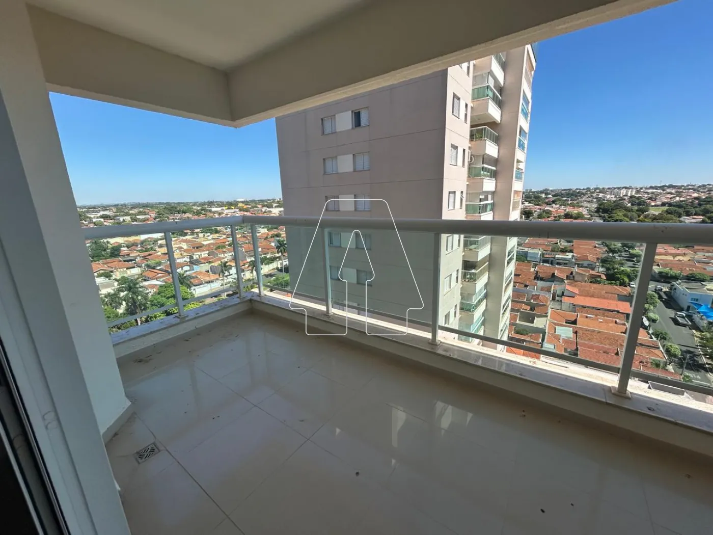 Alugar Apartamento / Padrão em Araçatuba R$ 2.500,00 - Foto 2