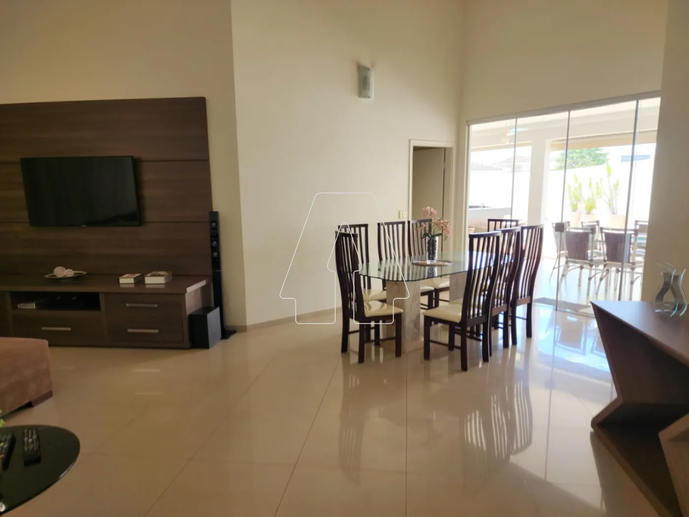 Comprar Casa / Condomínio em Araçatuba R$ 830.000,00 - Foto 2