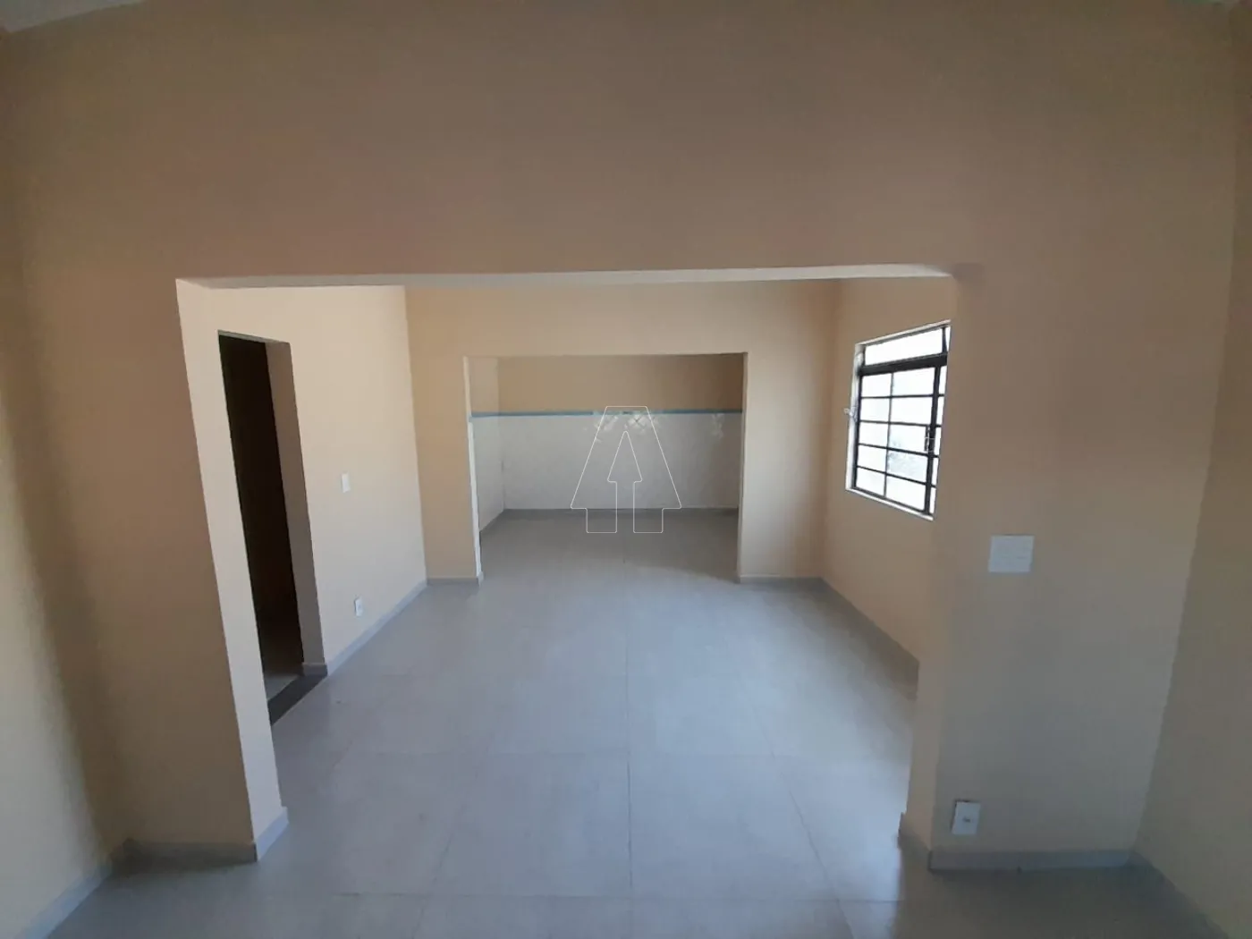 Alugar Casa / Residencial em Araçatuba R$ 1.200,00 - Foto 2