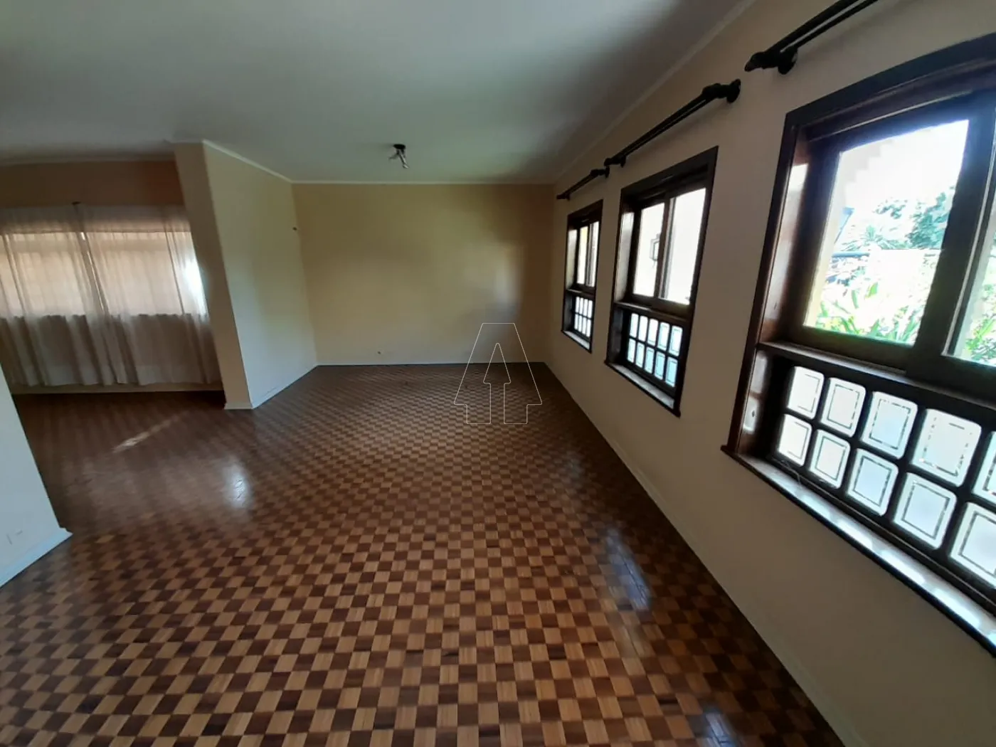 Alugar Casa / Residencial em Araçatuba R$ 5.000,00 - Foto 4