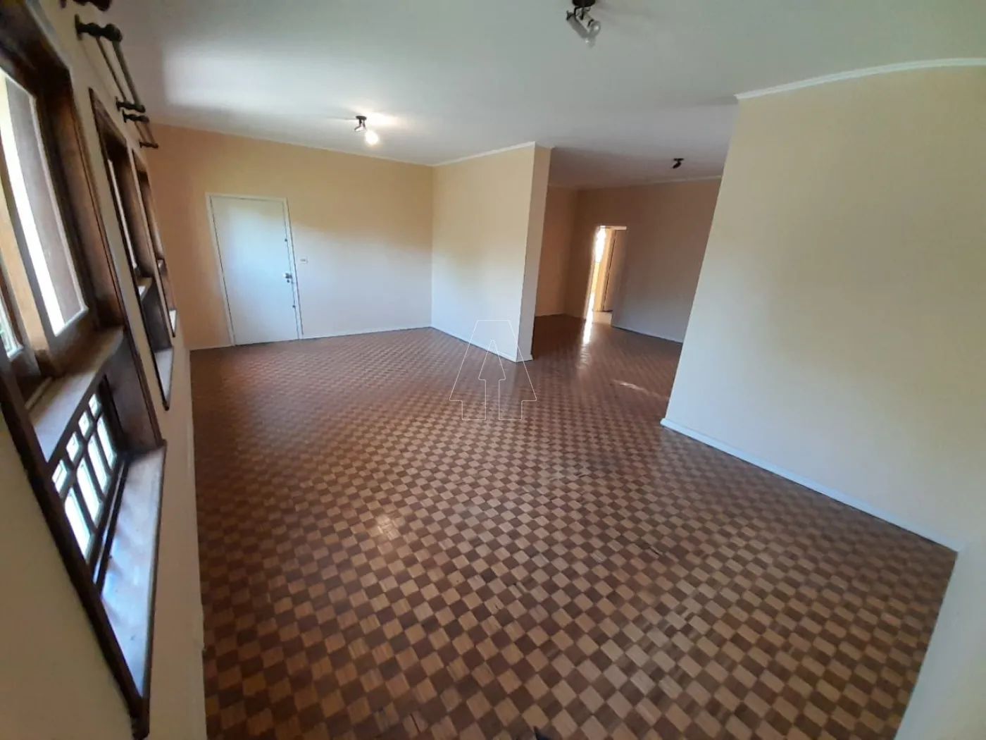 Alugar Casa / Residencial em Araçatuba R$ 5.000,00 - Foto 5