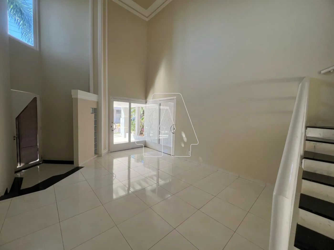 Alugar Casa / Condomínio em Araçatuba R$ 5.000,00 - Foto 1