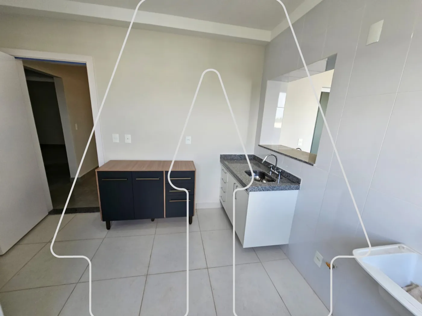 Alugar Apartamento / Padrão em Araçatuba R$ 1.900,00 - Foto 2