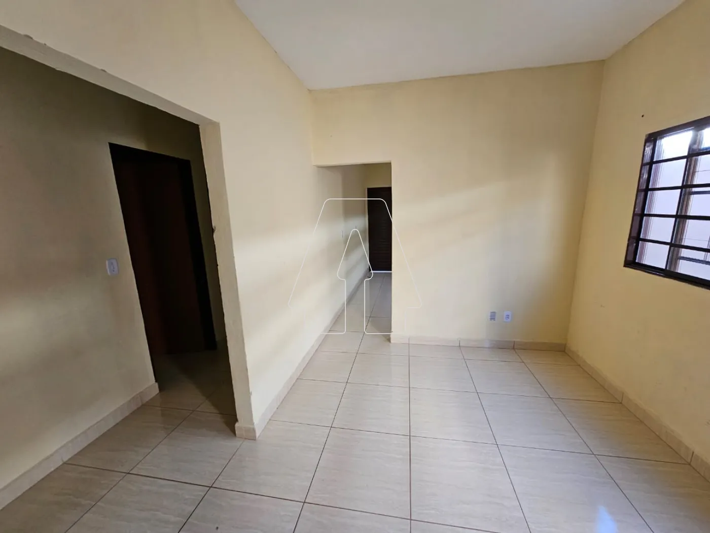 Alugar Casa / Residencial em Araçatuba R$ 1.050,00 - Foto 2