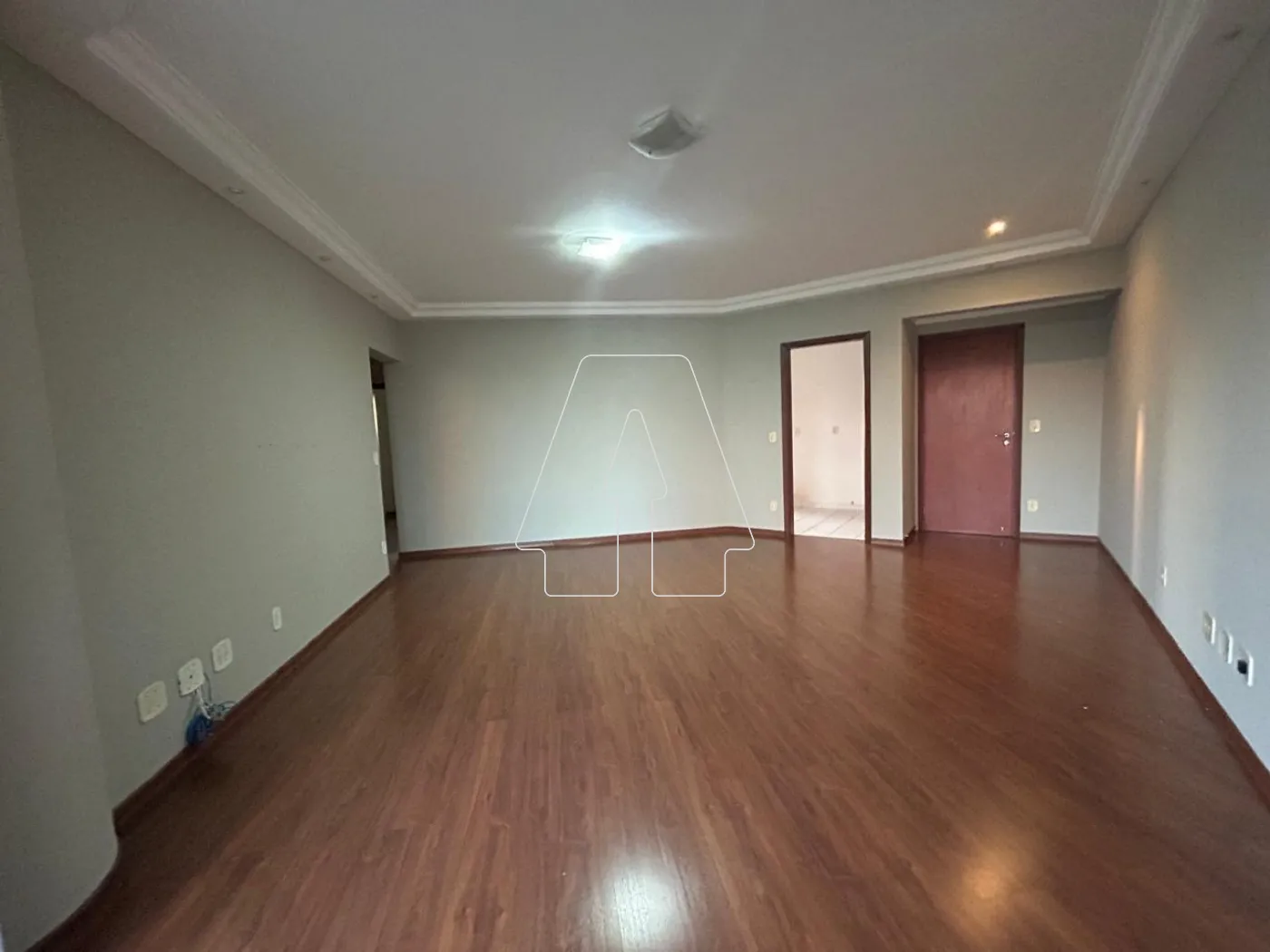 Alugar Apartamento / Padrão em Araçatuba R$ 1.700,00 - Foto 2
