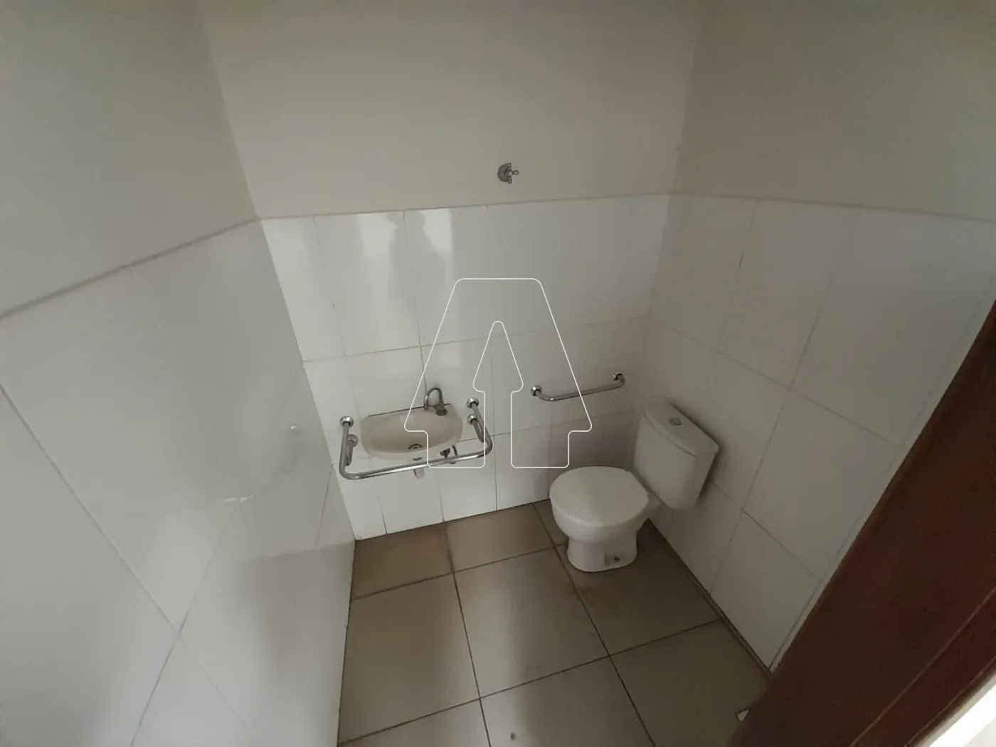 Alugar Comercial / Barracão em Araçatuba R$ 6.000,00 - Foto 13