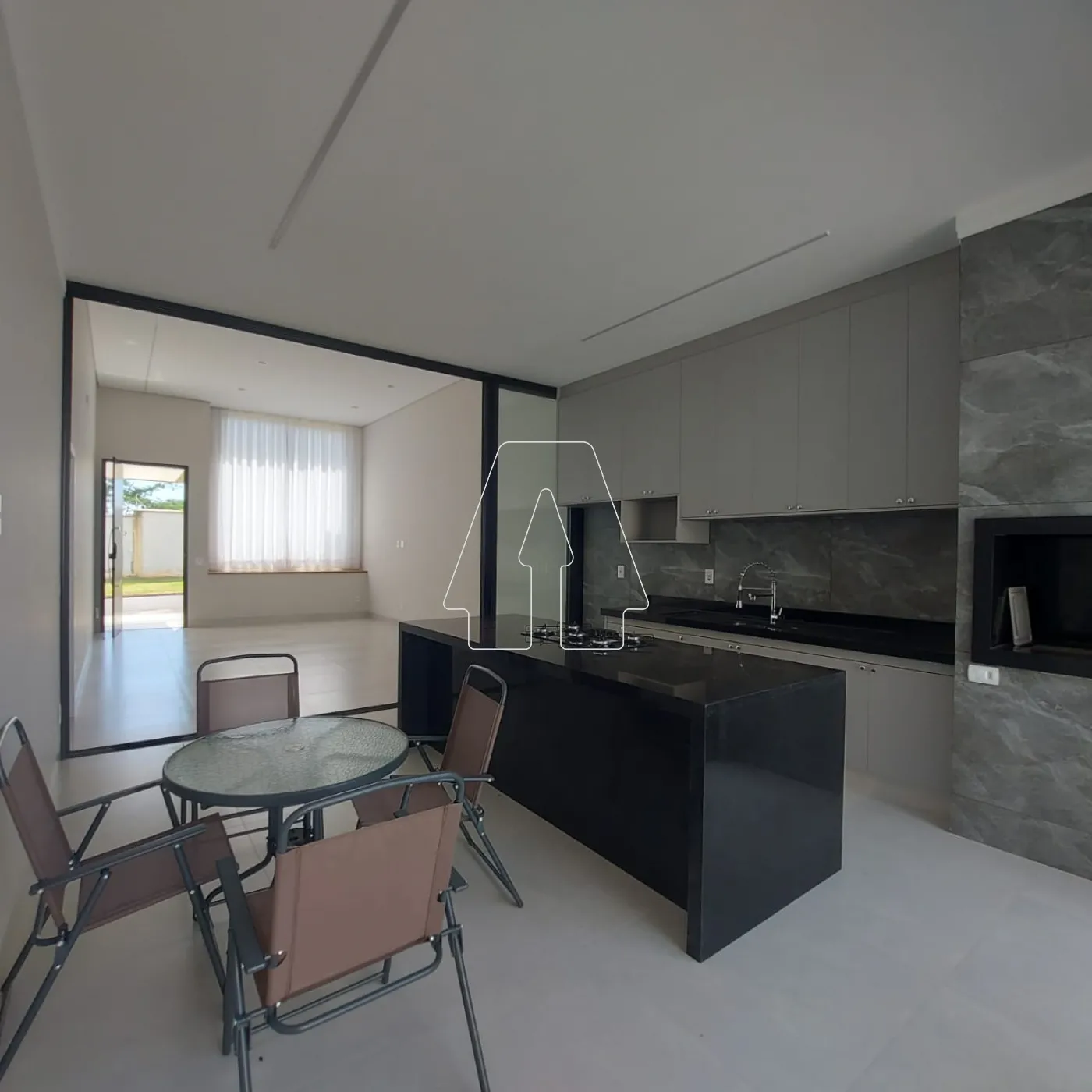 Comprar Casa / Condomínio em Araçatuba R$ 850.000,00 - Foto 2
