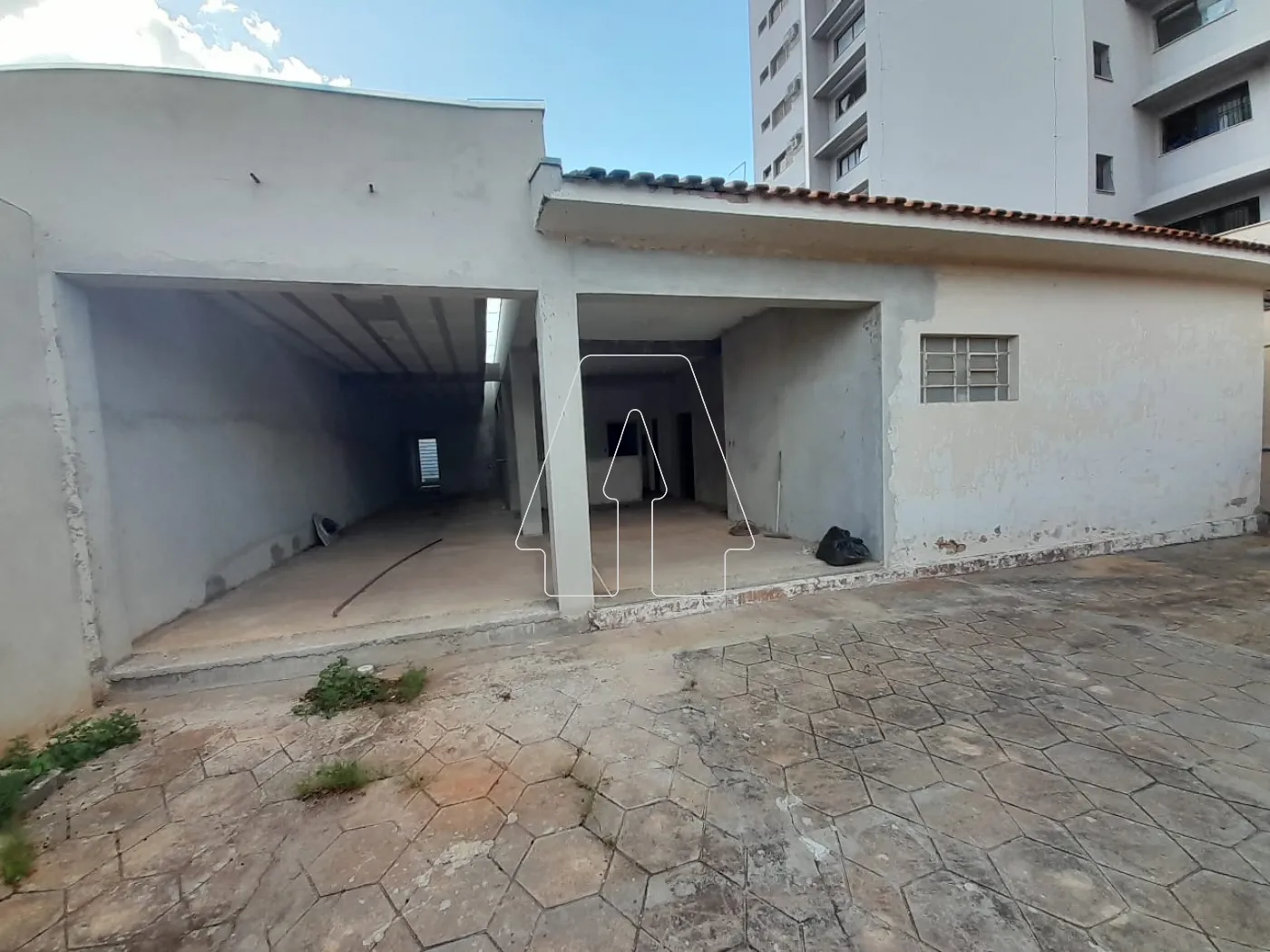 Alugar Comercial / Casa em Araçatuba R$ 7.000,00 - Foto 2