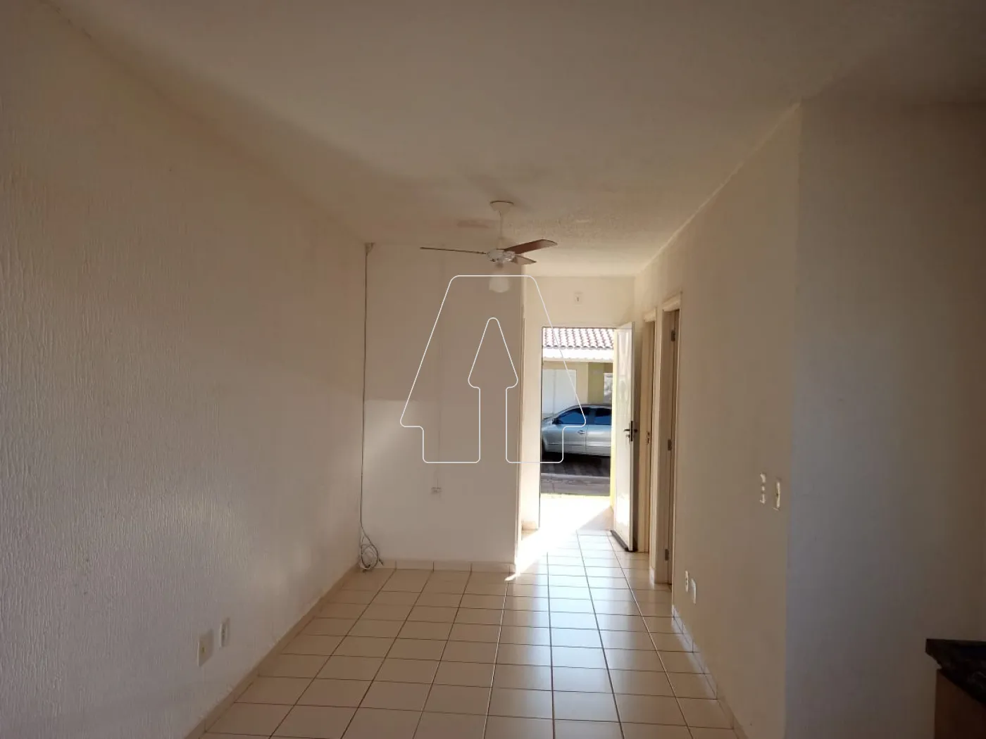 Alugar Casa / Condomínio em Araçatuba R$ 650,00 - Foto 1