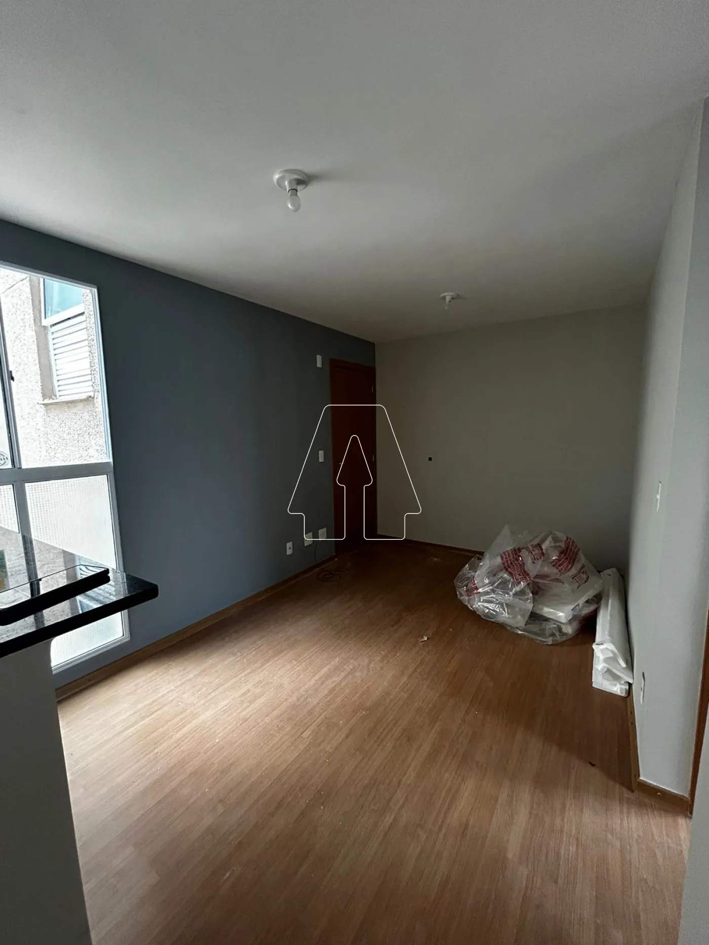 Alugar Apartamento / Padrão em Araçatuba R$ 900,00 - Foto 1