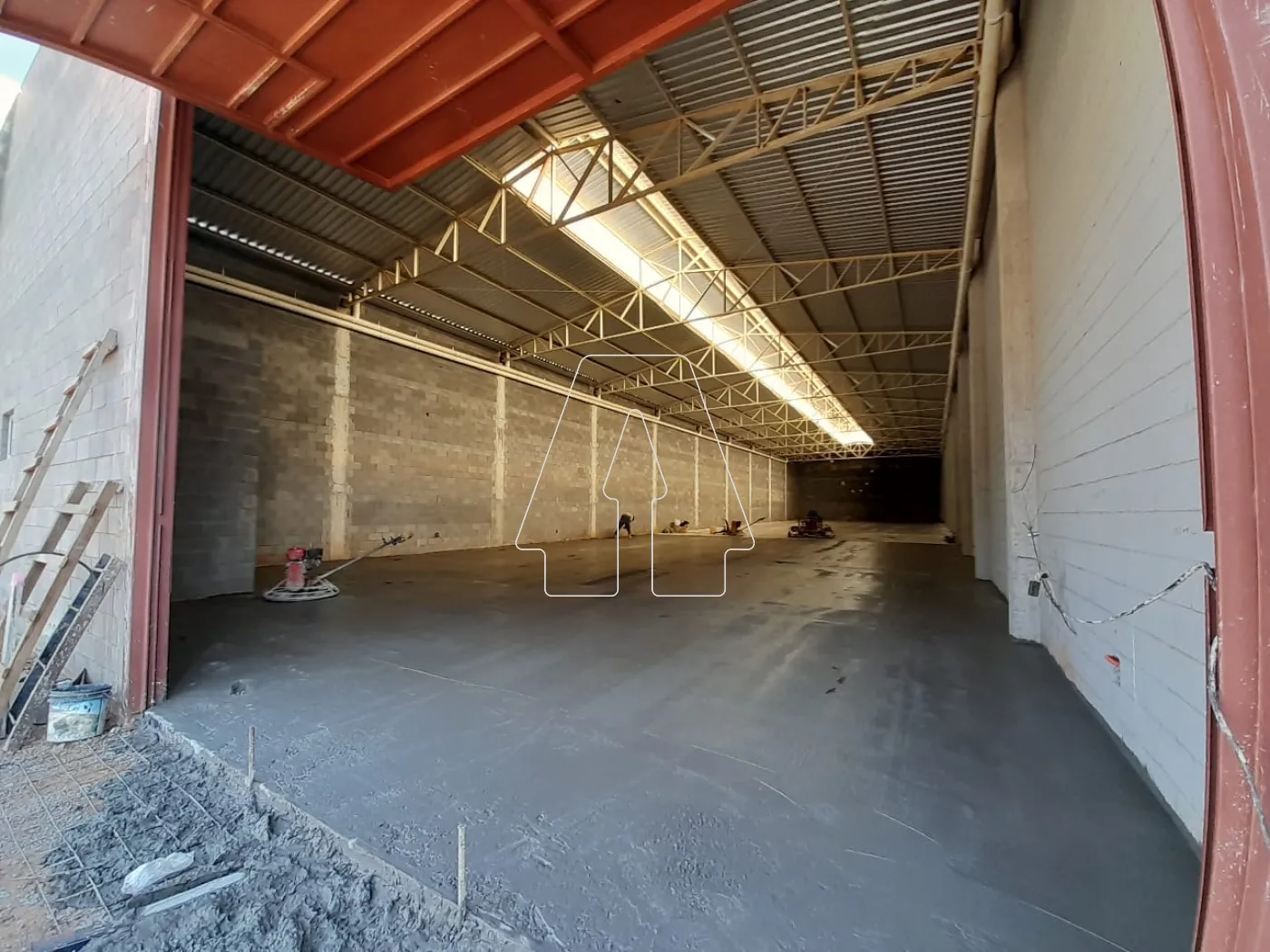 Alugar Comercial / Barracão em Araçatuba R$ 8.500,00 - Foto 2