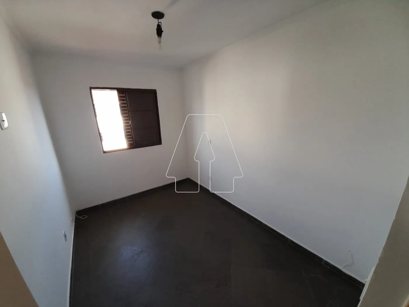 Alugar Apartamento / Padrão em Araçatuba R$ 1.750,00 - Foto 4