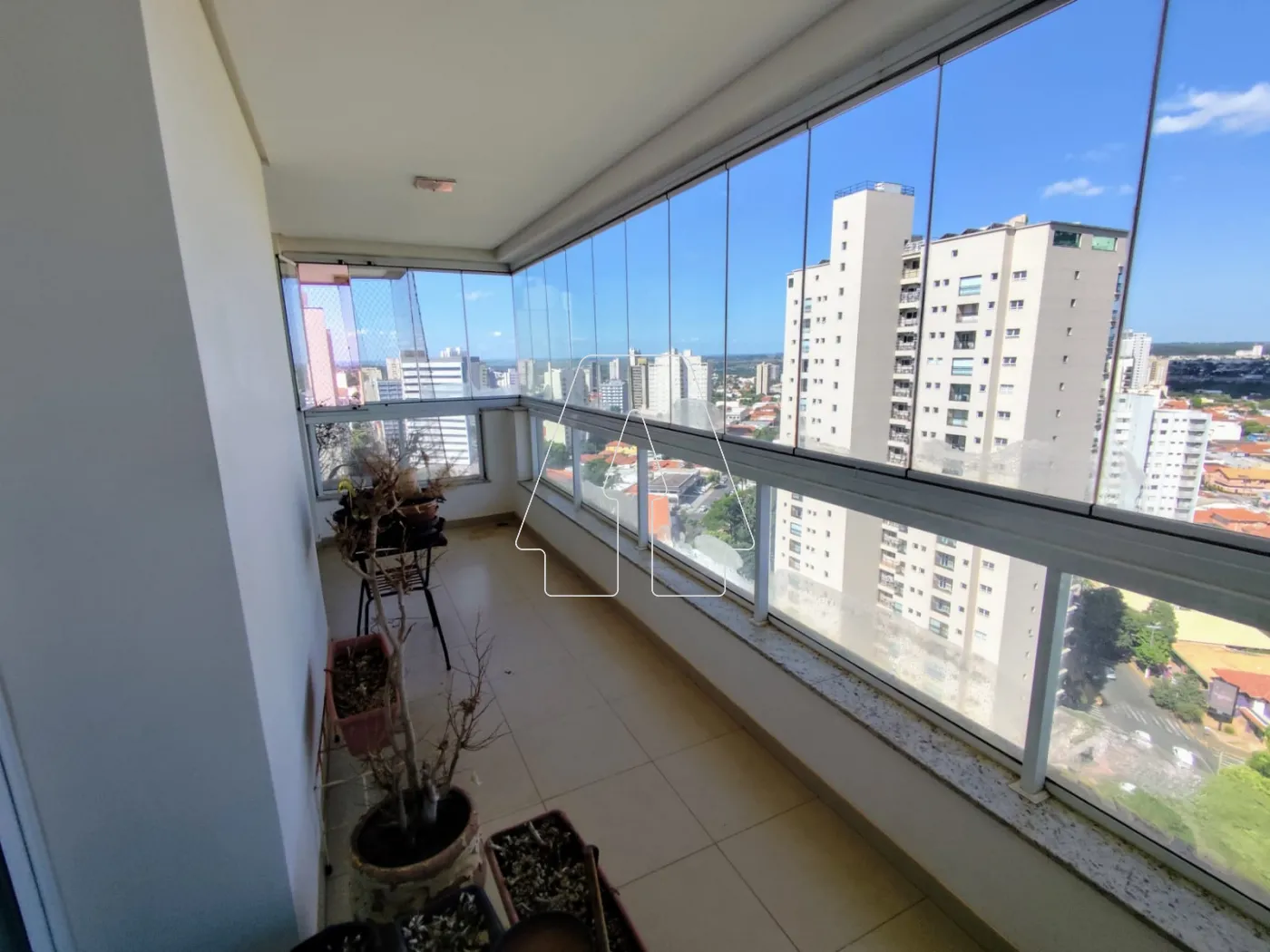 Comprar Apartamento / Padrão em Araçatuba R$ 1.250.000,00 - Foto 4