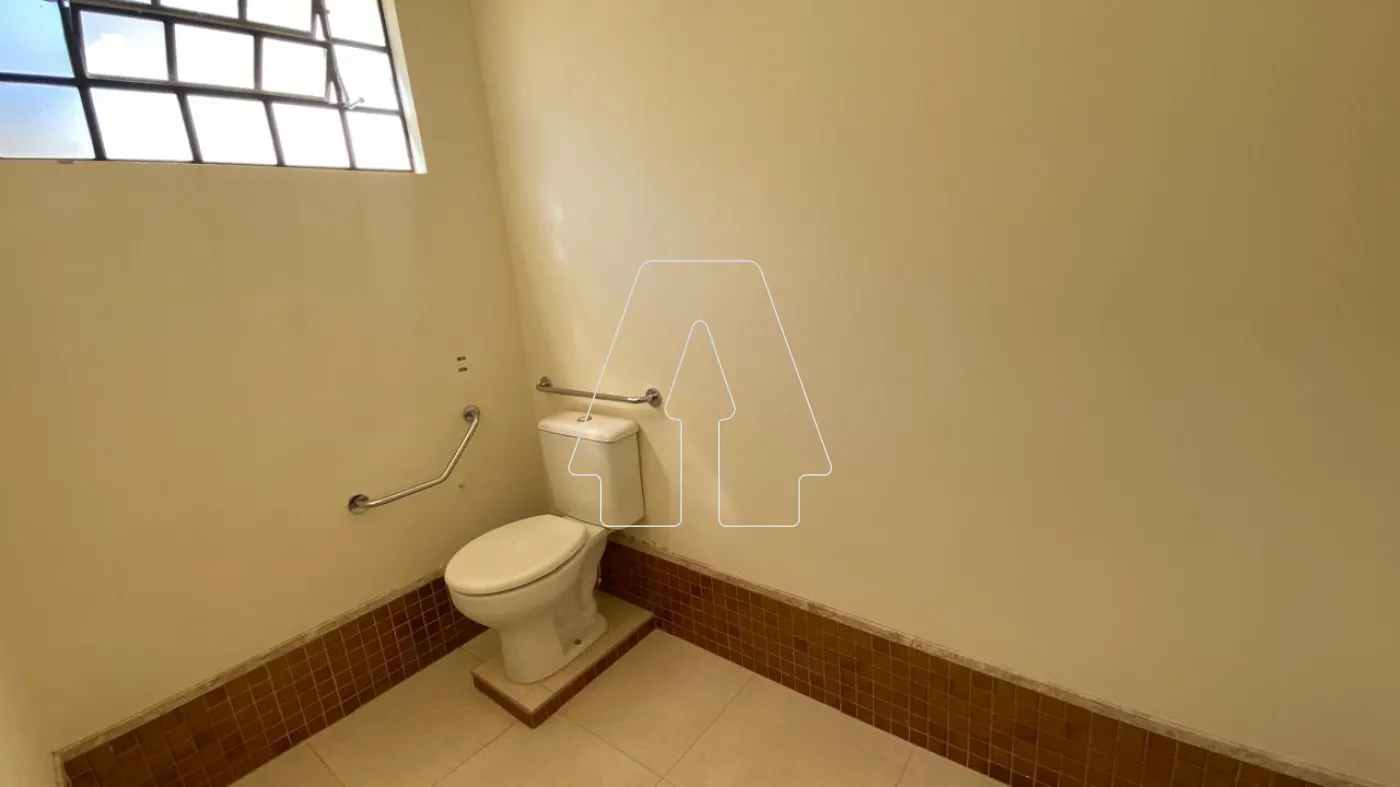 Alugar Comercial / Galpão em Araçatuba R$ 7.500,00 - Foto 16