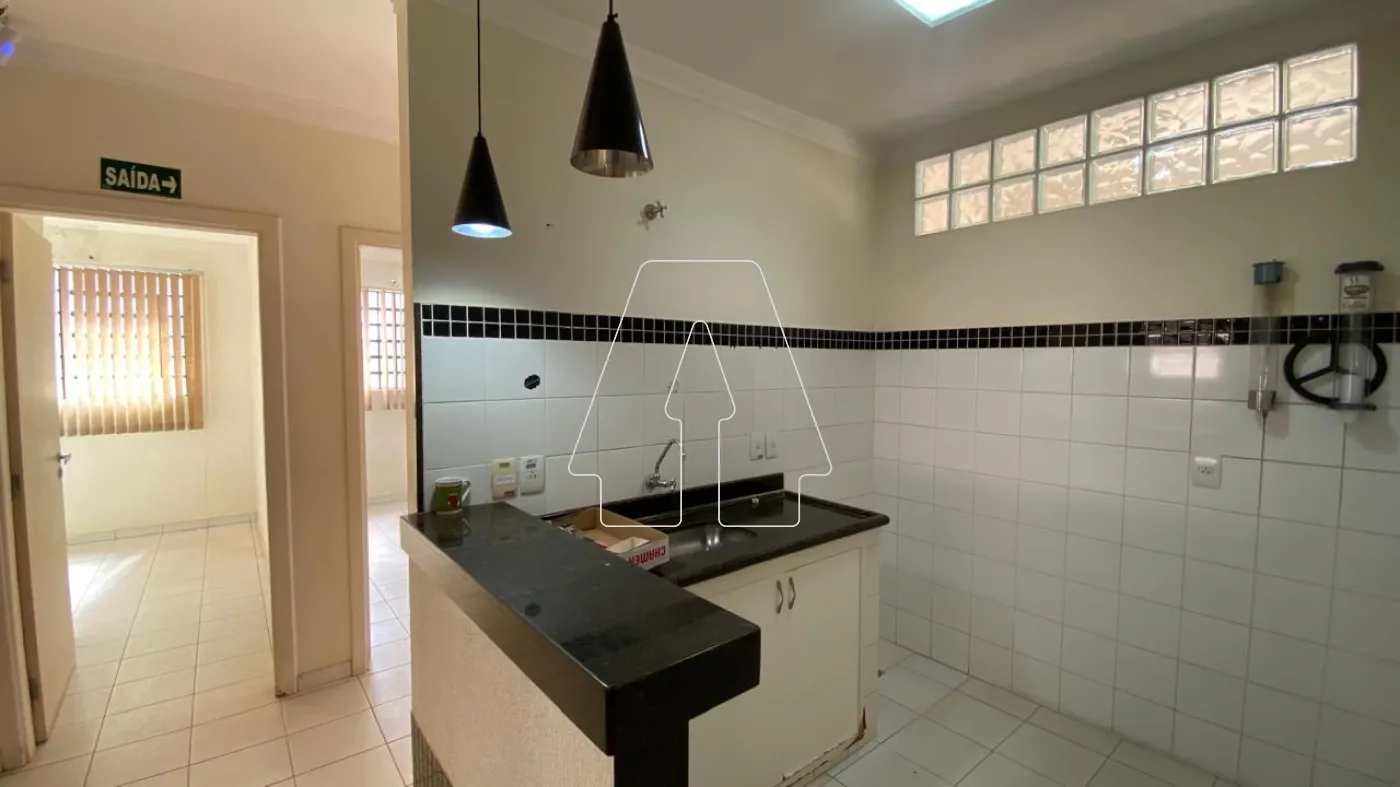 Alugar Comercial / Galpão em Araçatuba R$ 7.500,00 - Foto 9